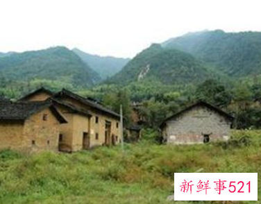 梦见破旧的房子