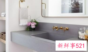 卫生间洗脸盆台上盆好还是台下盆好