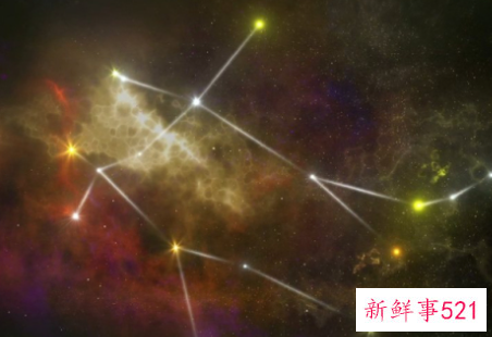 双子男喜欢女生穿什么