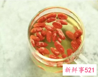 保温杯可以长时间泡枸杞吗