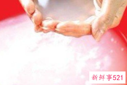 发霉的床单被罩如何清洗干净