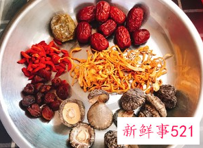 甲鱼煲鸡汤的做法