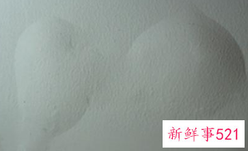 墙上有划痕怎么办