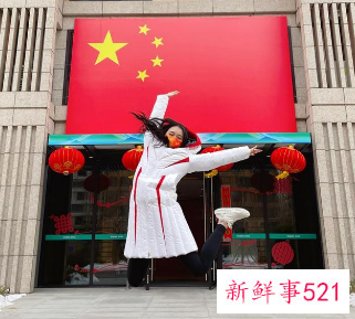 朱易被保送至北京大学与父亲同校