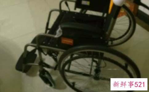 女人梦见自己坐轮椅什么意思