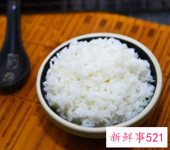 晚上吃米饭好还是吃粉好