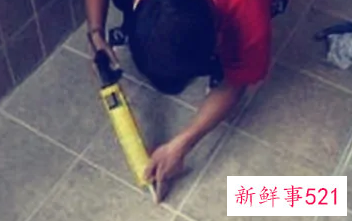 旧瓷砖不砸怎么贴新瓷砖