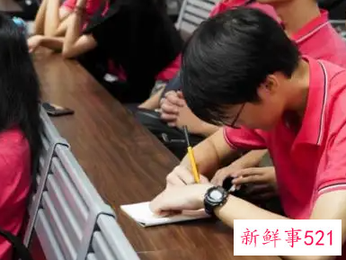 大学生村官竞选演讲稿