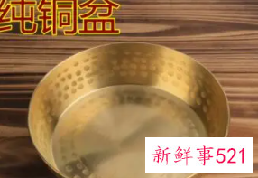 风水上厨房锅最适合什么颜色