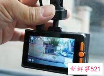 行车记录仪停车后能自动录像吗