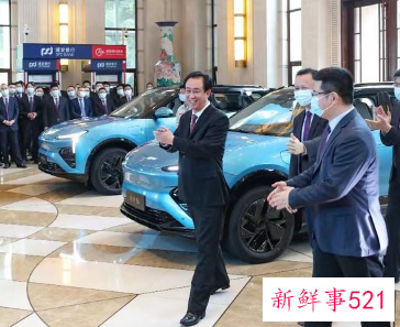 许家印亲身体验恒驰5:真漂亮