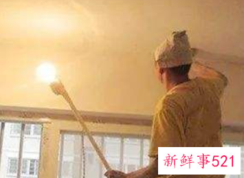 被烟熏黑的墙用什么去除