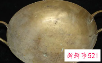 风水上厨房锅最适合什么颜色