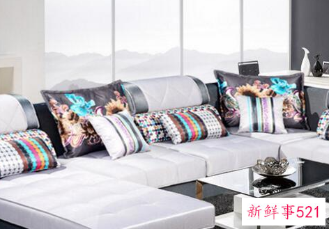 客厅沙发的摆放需要注意什么