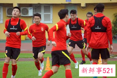 国足隔离结束,李霄鹏和部分国脚留在上海