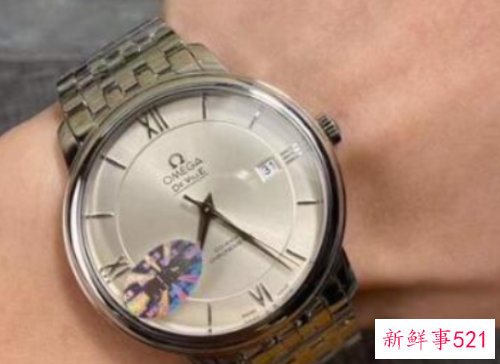 男生手腕细适合戴什么表