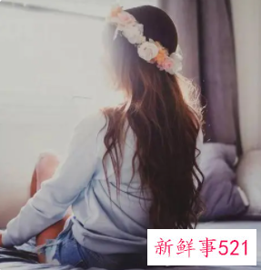 男老板对女员工好正常吗