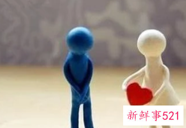 领导之前对我热情现在冷淡为何