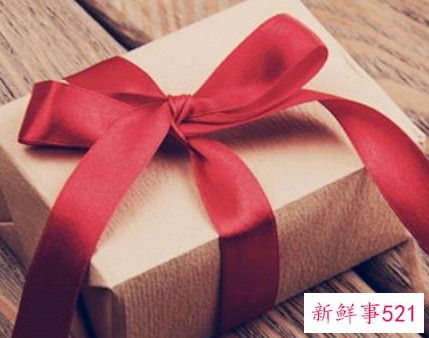 第一次送什么礼物