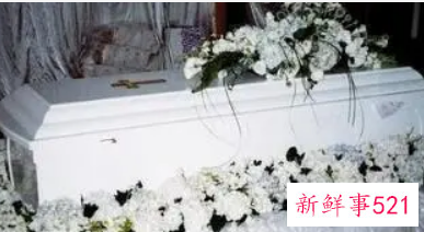 梦见白色棺材有什么征兆