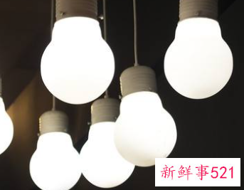 家里的灯关了还有微光是什么原因