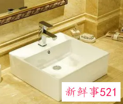 卫生间洗脸盆用什么材质好