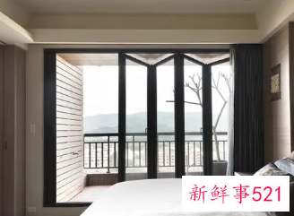主卧门开在阳台