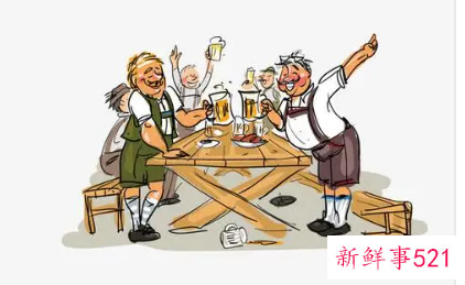 我梦见和朋友一起吃饭喝酒