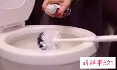 马桶怎么去黄渍