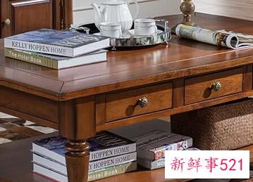 客厅茶几如何摆放漂亮干净