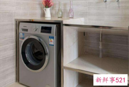洗衣机摆放在哪里最合适