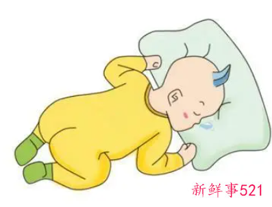 刚出生的婴儿睡姿应该怎样