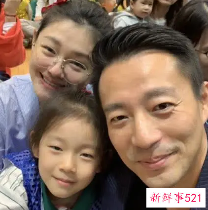 大S暴怒开骂后首现身,汪小菲:最担心孩子