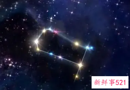 2022年双子座幸运色和禁忌色