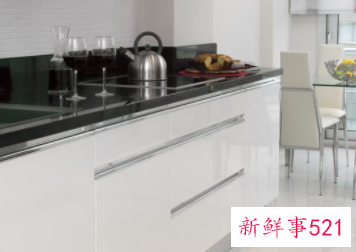 橱柜门一般用什么材料是最合适