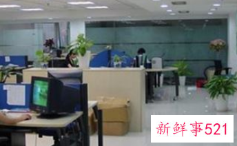 办公室坐在哪个位置比较好