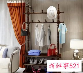 衣帽架放在家里哪个位置比较好