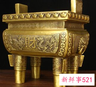 铜鼎摆放客厅还是玄关