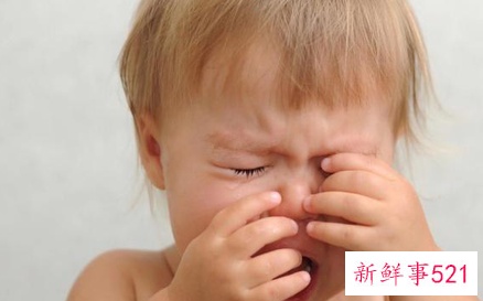 为什么宝宝都爱玩躲猫猫