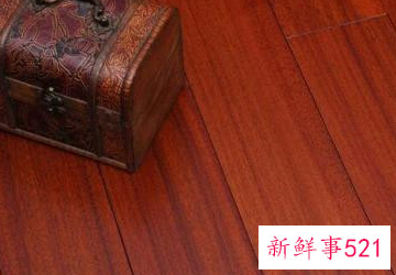 实木地板与强化地板的优缺点