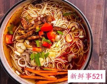 梦见吃面条和肉