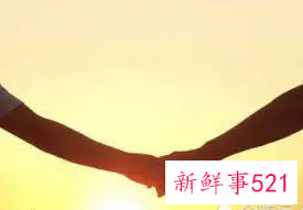 让女生荷尔蒙飙升的行为