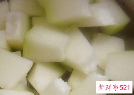 冬瓜和什么搭配做汤
