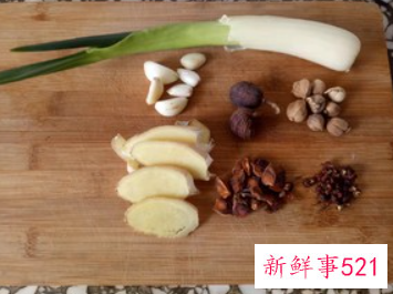 煮酱猪肉的家常做法