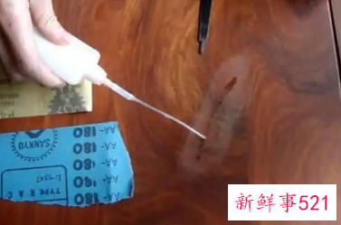 补家具裂缝用什么胶补