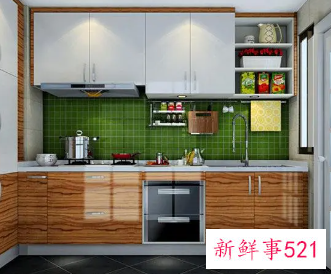 实木橱柜上的油污怎么去除