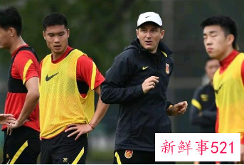 国足较后两场12强赛或主要为锻炼年轻人
