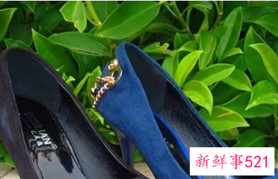 怎么清理绒面鞋子