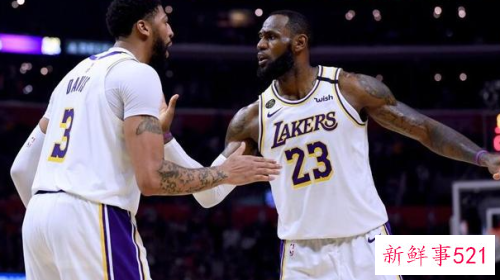 詹姆斯改穿6号球衣