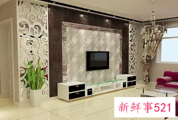 电视机旁边摆什么装饰好看